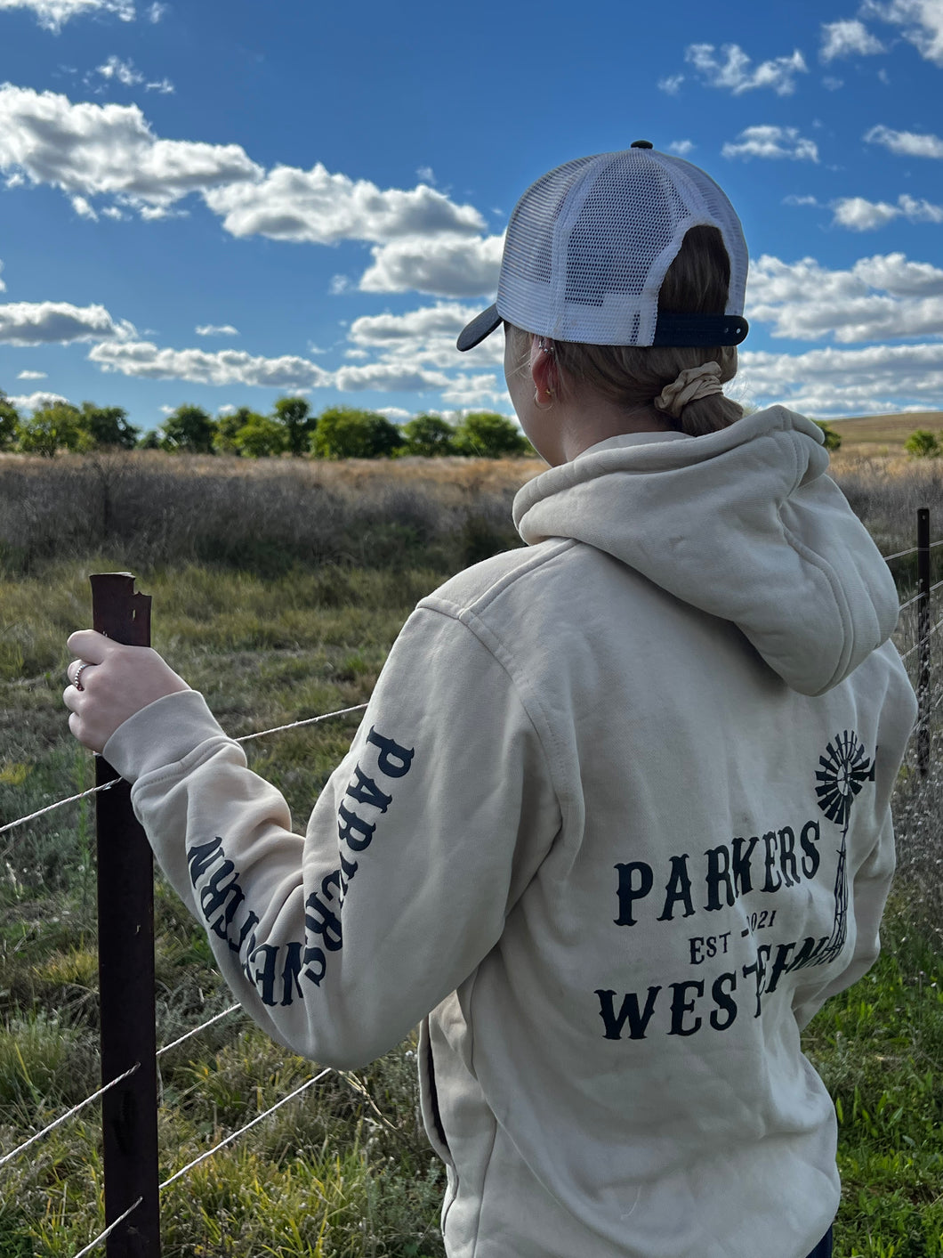 PRE_ORDER Sandy Unisex Parkers Western Logo Hoodie